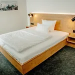 Jahotel 겔드런